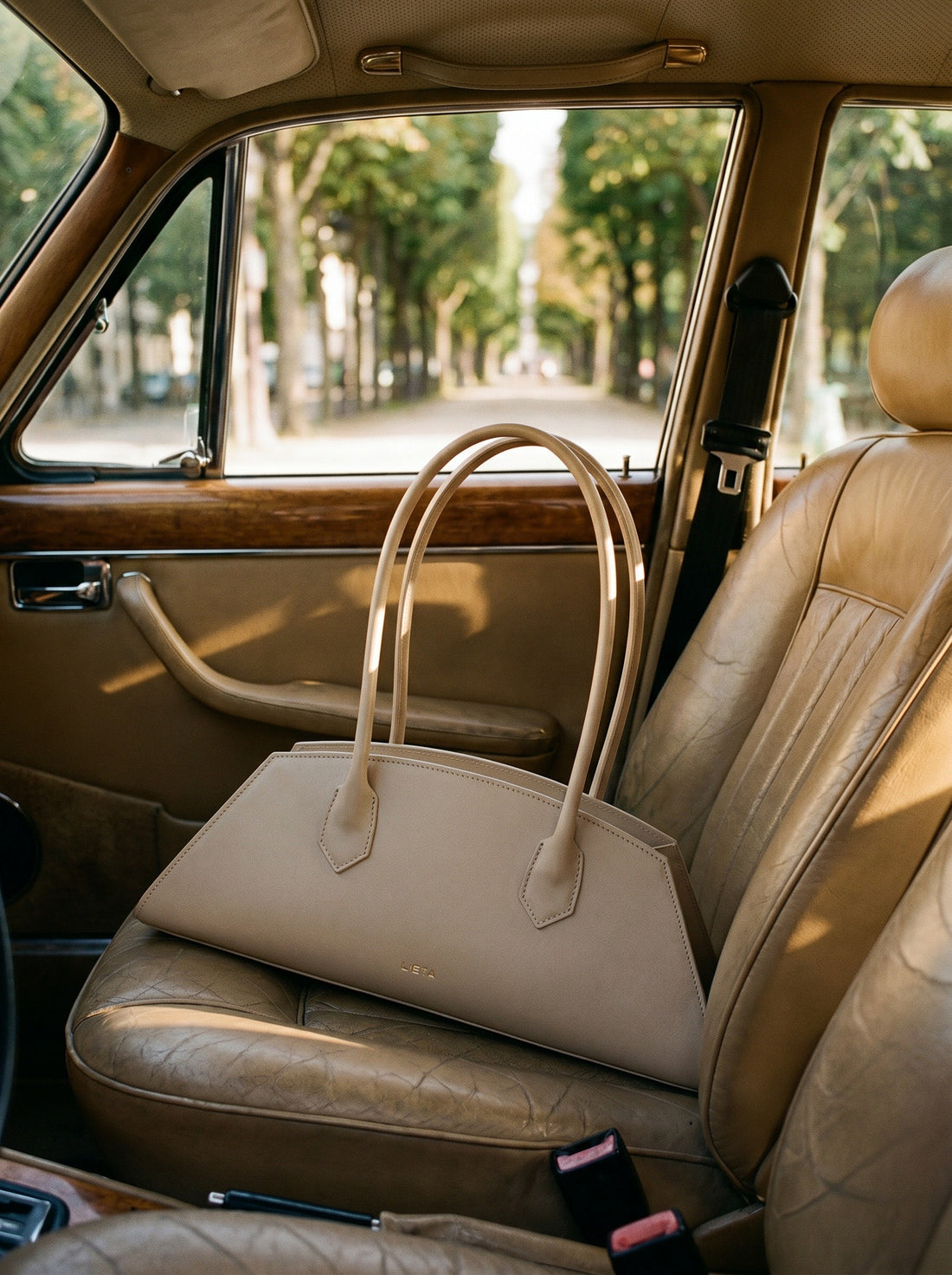 The Lungo in Cream — life 07 carseat
